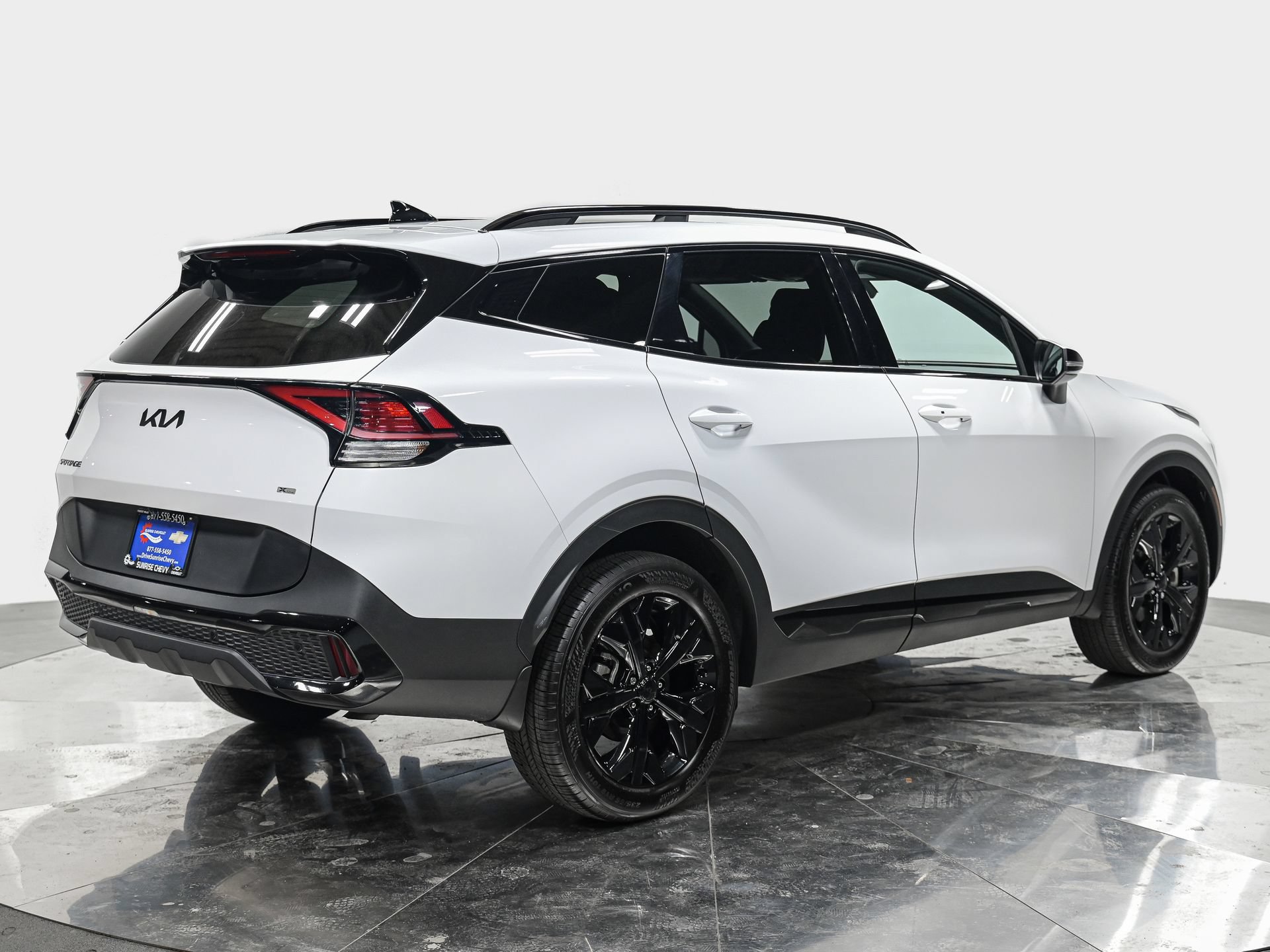 Used 2025 Kia Sportage X-Line w/ Premium Package AWD/4WD image 7