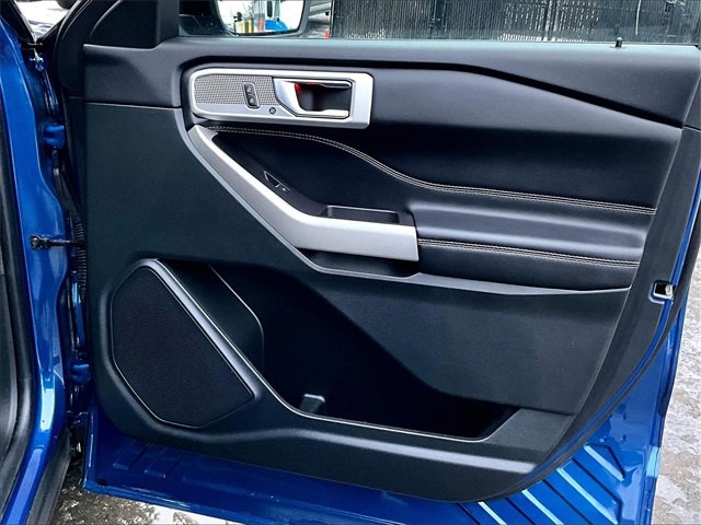 Used 2022 Ford Explorer Limited image 19