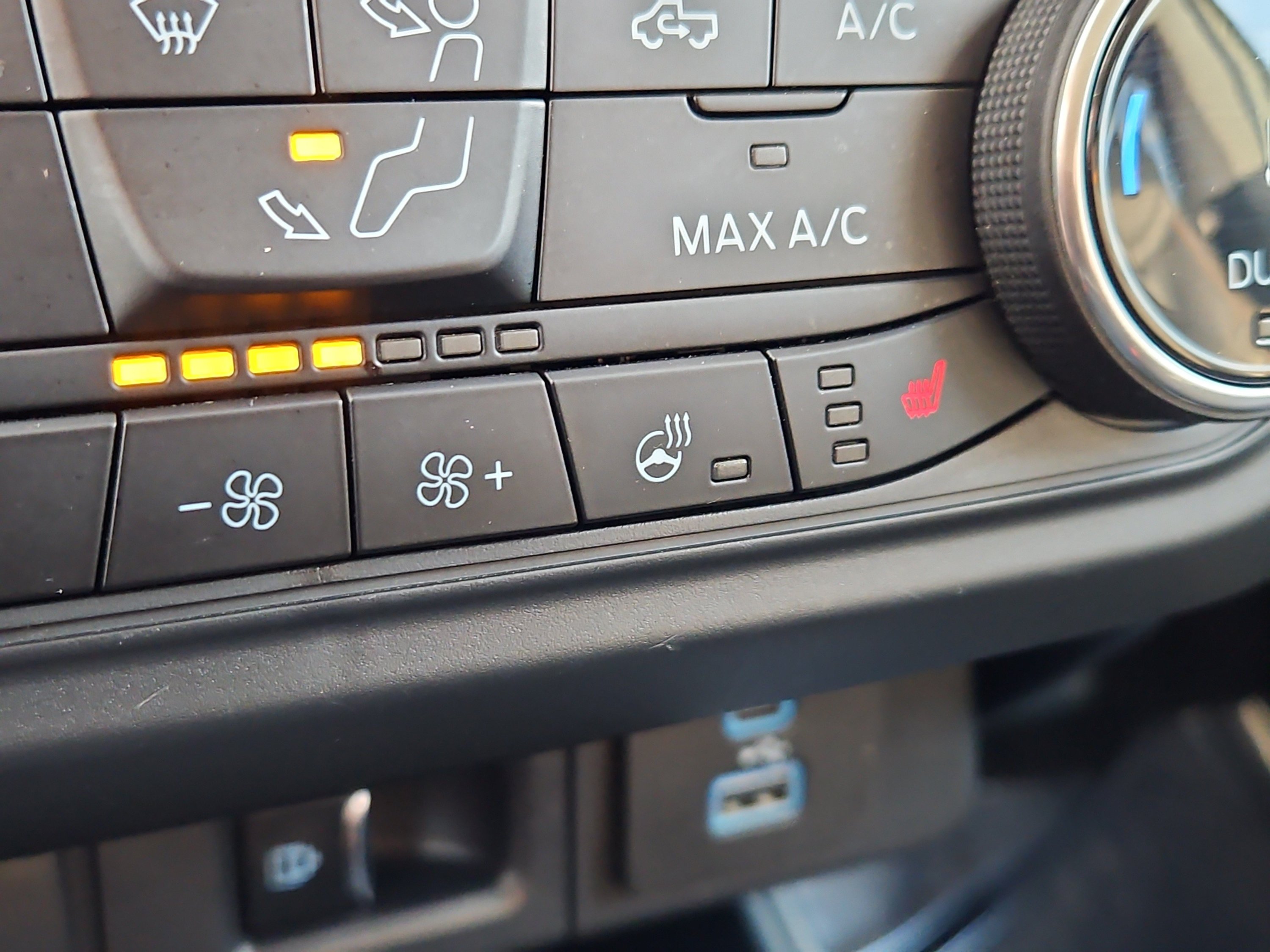 Used 2023 Ford Maverick Tremor w/ Tremor Off-Road Package AWD/4WD image 15
