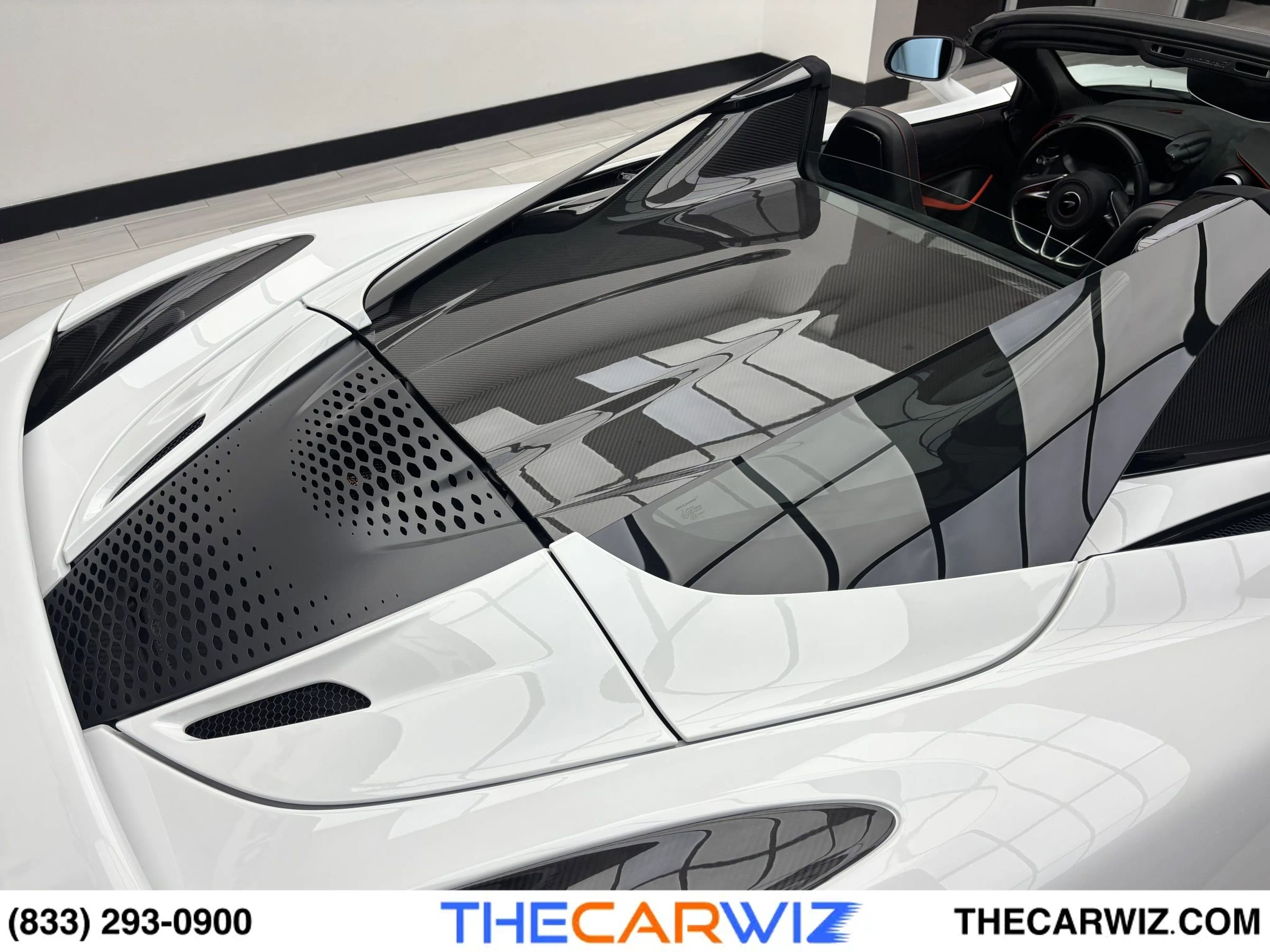 Used 2024 McLaren 750S Spider RWD image 36