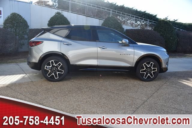 New 2026 Chevrolet Blazer RS w/ LPO, Floor Liner Package FWD image 12