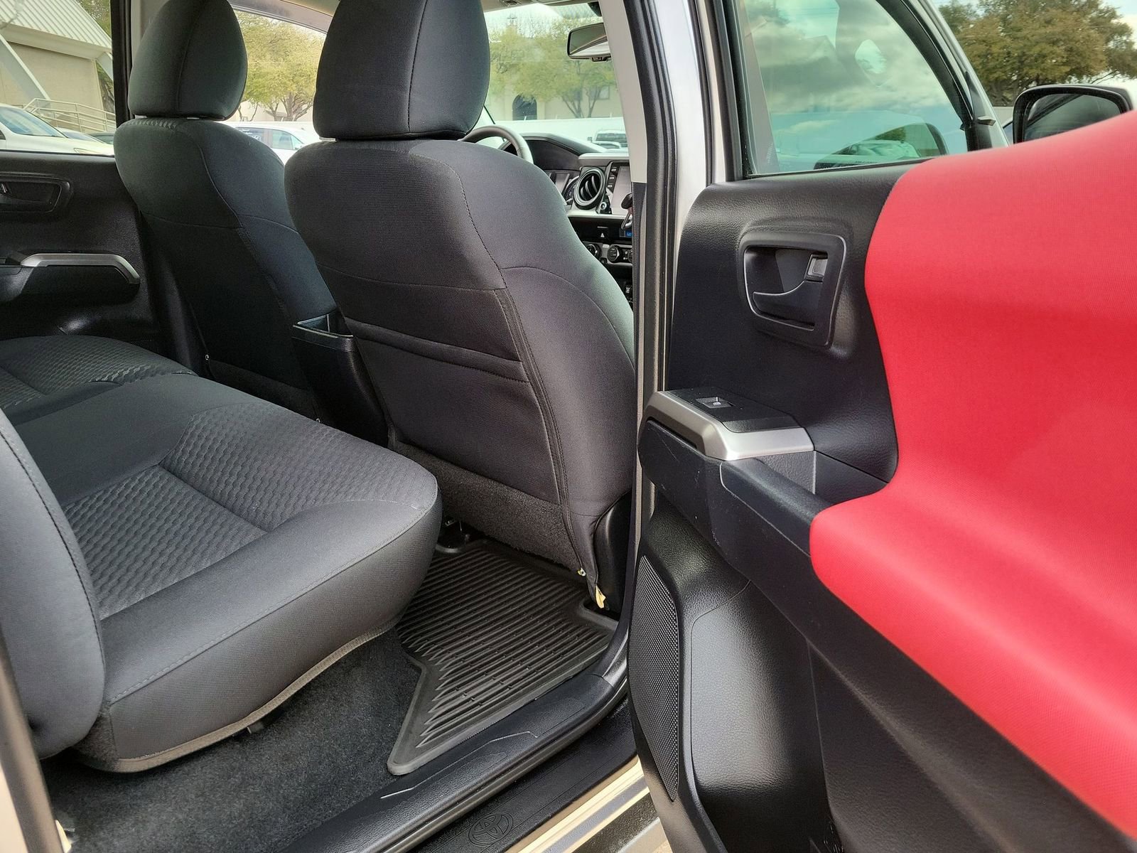 Used 2021 Toyota Tacoma SR5 w/ Technology Package image 26
