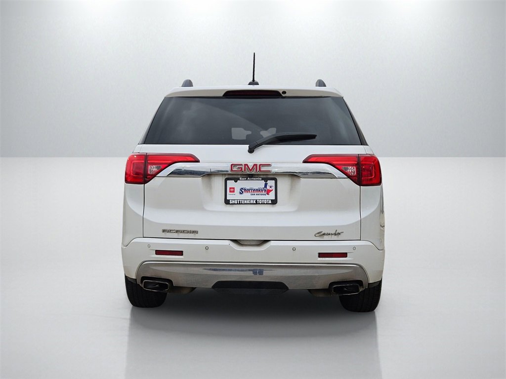 Used 2017 GMC Acadia Denali w/ Technology Package image 6