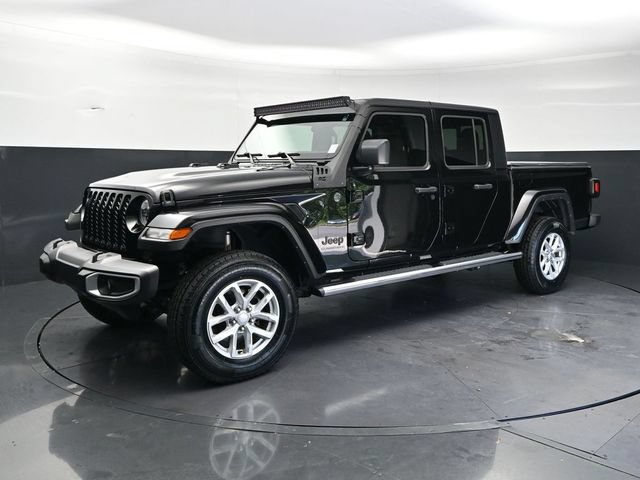 Used 2023 Jeep Gladiator Sport AWD/4WD image 5