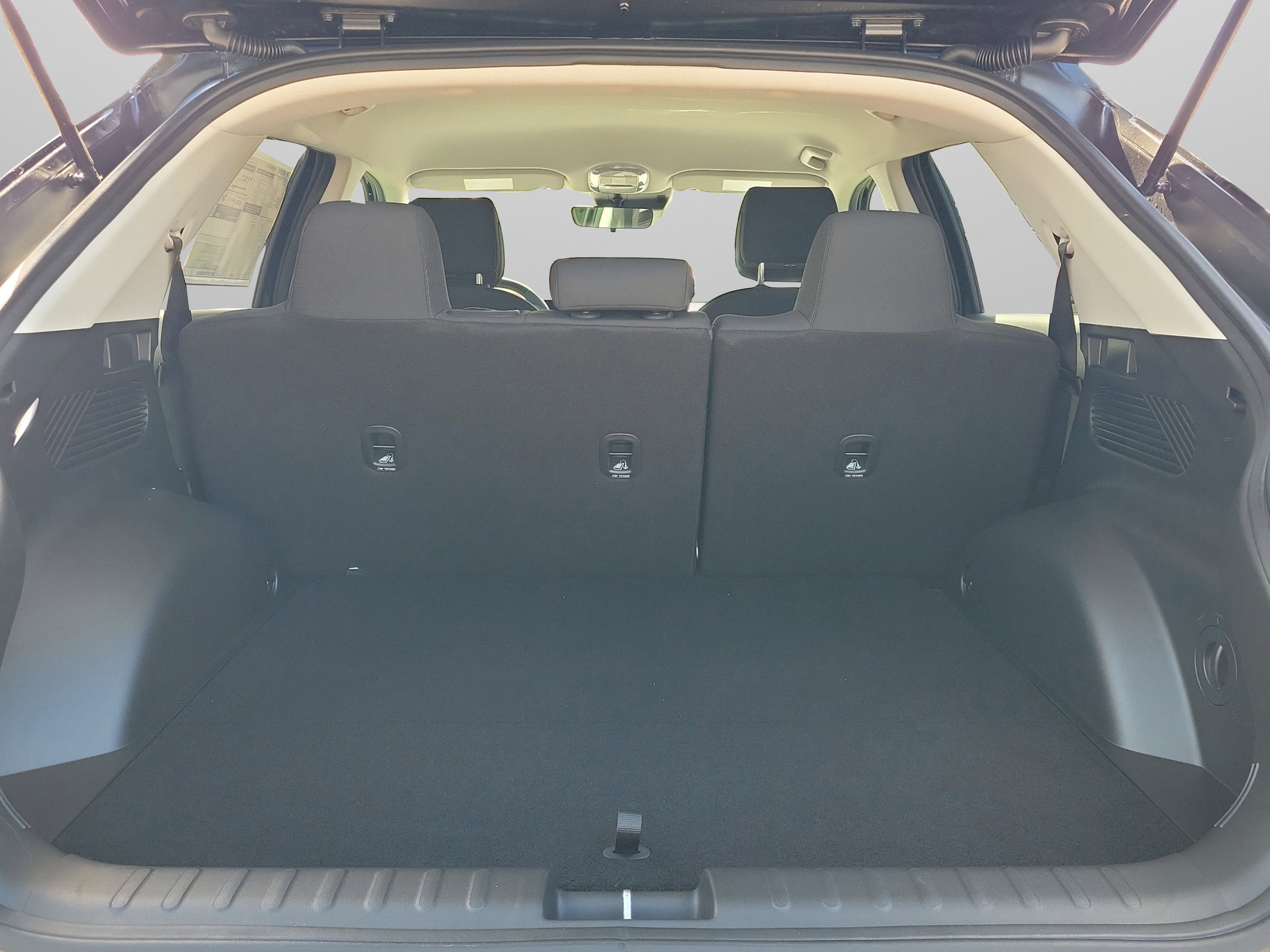 New 2025 Hyundai Ioniq 5 SE image 7