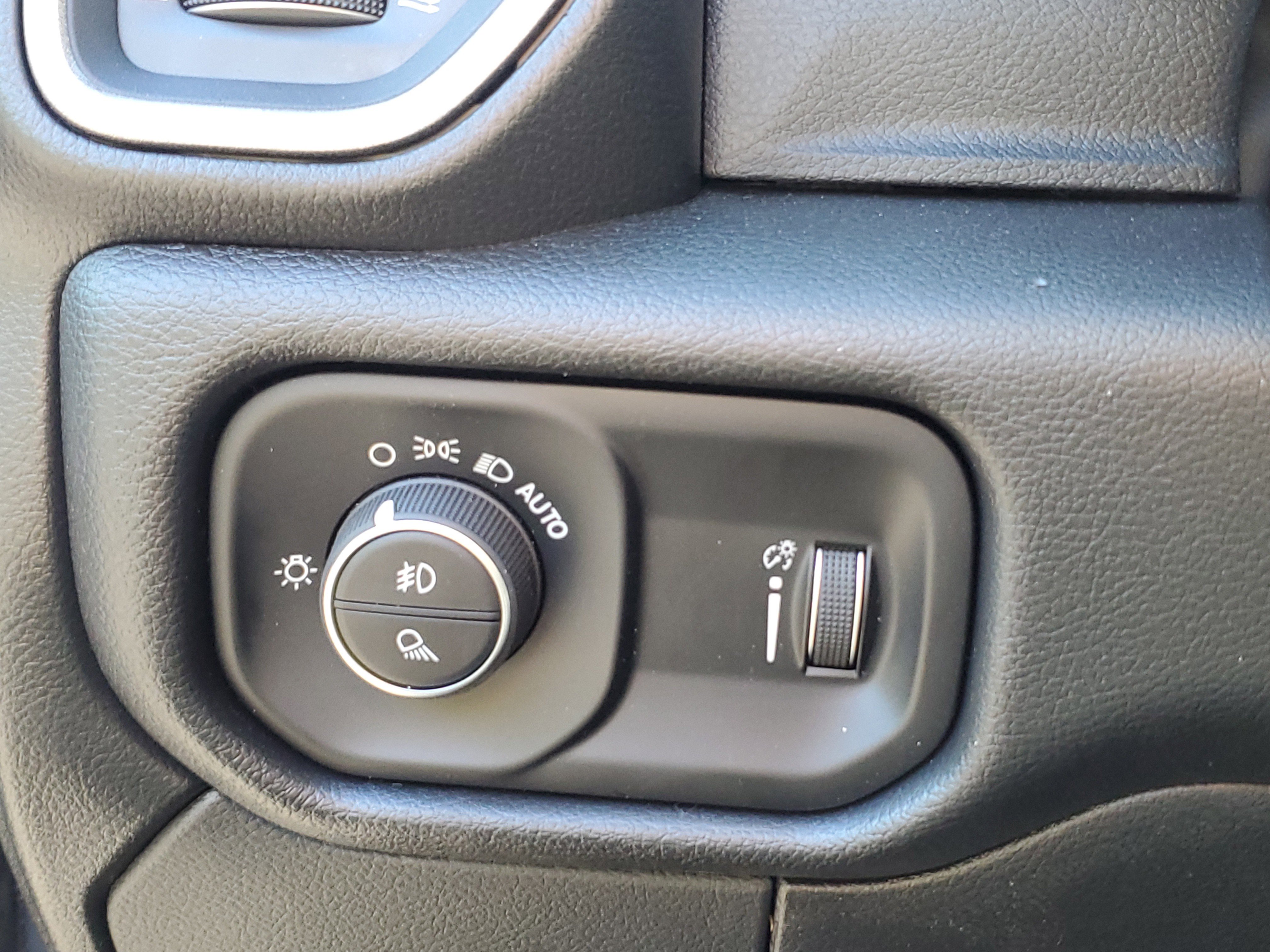 New 2026 RAM 2500 Tradesman image 20