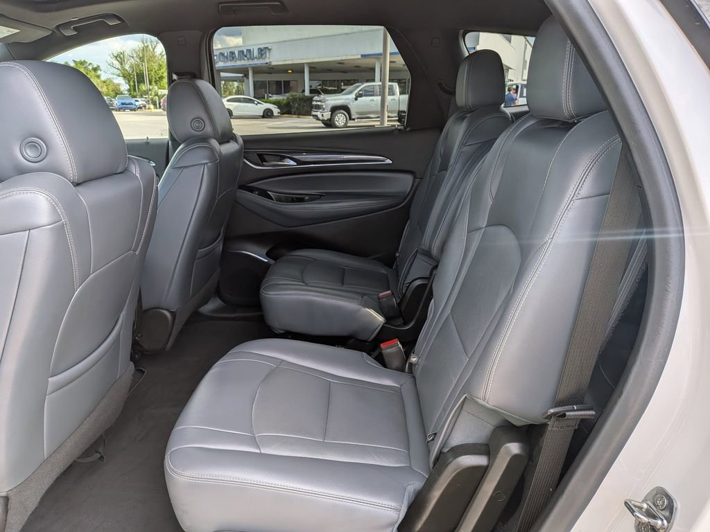 Used 2023 Buick Enclave Essence w/ Experience Buick Package FWD image 17