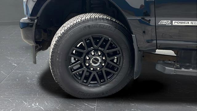 Used 2022 Ford F250 Lariat w/ Black Appearance Package image 42