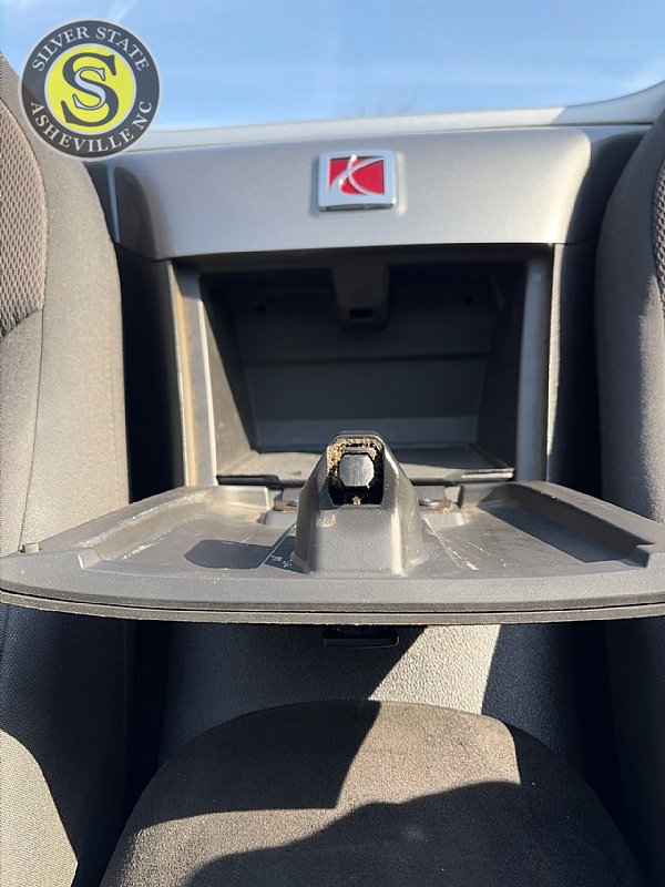 Used 2007 Saturn Sky RWD image 19