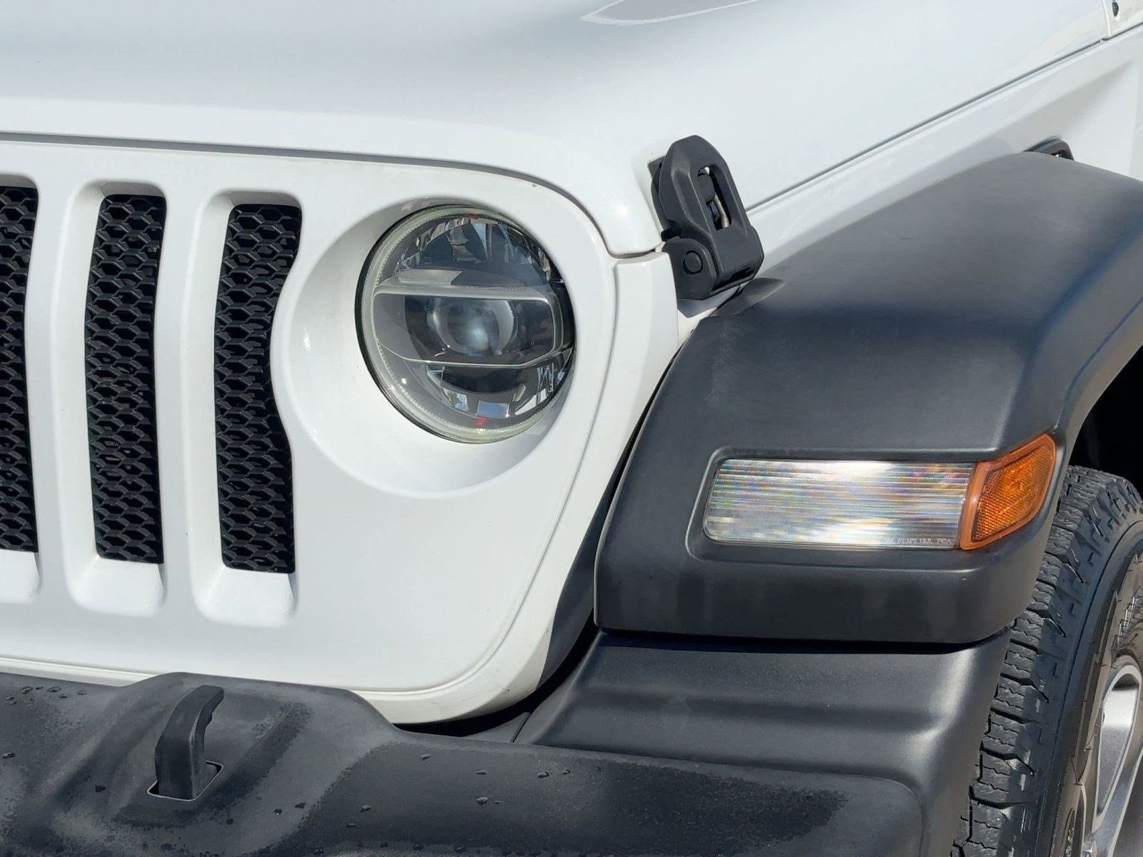 Certified 2021 Jeep Wrangler Sport S image 11