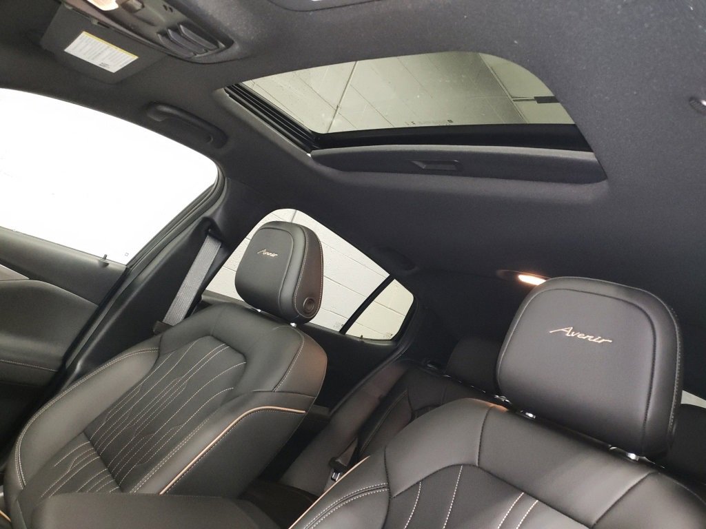 New 2026 Buick Envista Avenir image 25