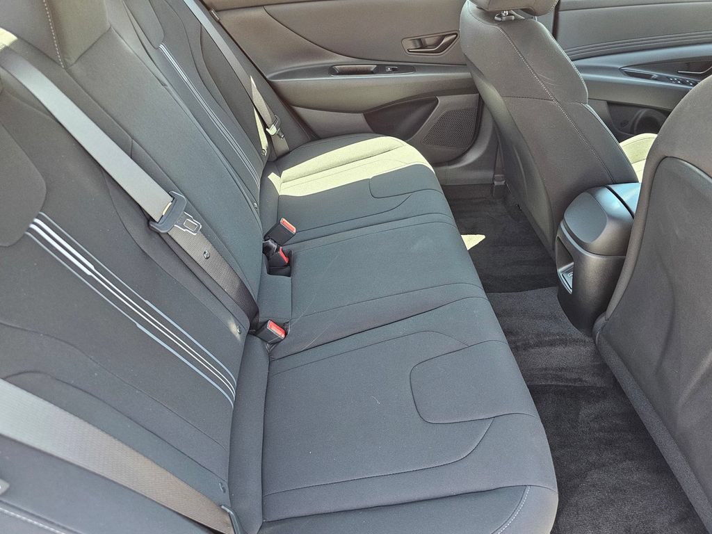 Certified 2026 Hyundai Elantra Sport FWD image 15