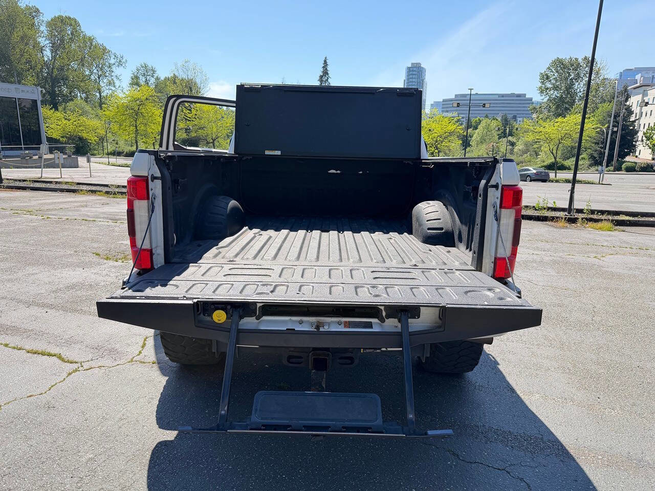 Used 2017 Ford F350 Platinum AWD/4WD image 50