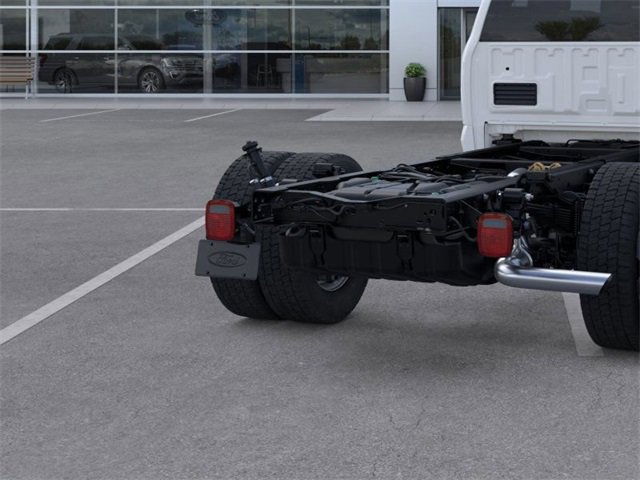 New 2025 Ford F550 2WD Regular Cab Super Duty image 21