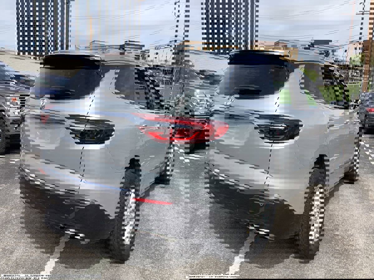 Used 2020 Buick Enclave Essence w/ Sound and Sites Package image 6