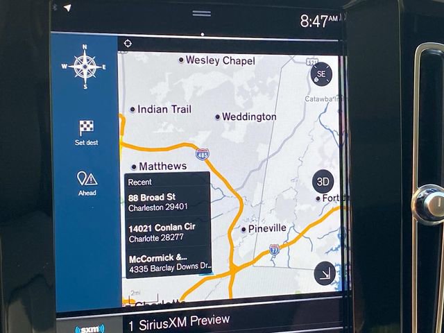 Used 2021 Volvo XC40 T5 Momentum image 25