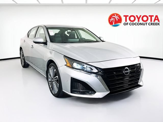 Used 2024 Nissan Altima 2.5 SL