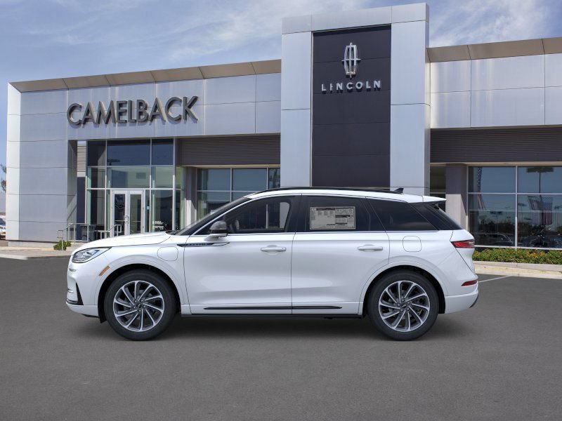 New 2025 Lincoln Corsair Grand Touring w/ Equipment Group 301A AWD/4WD image 3