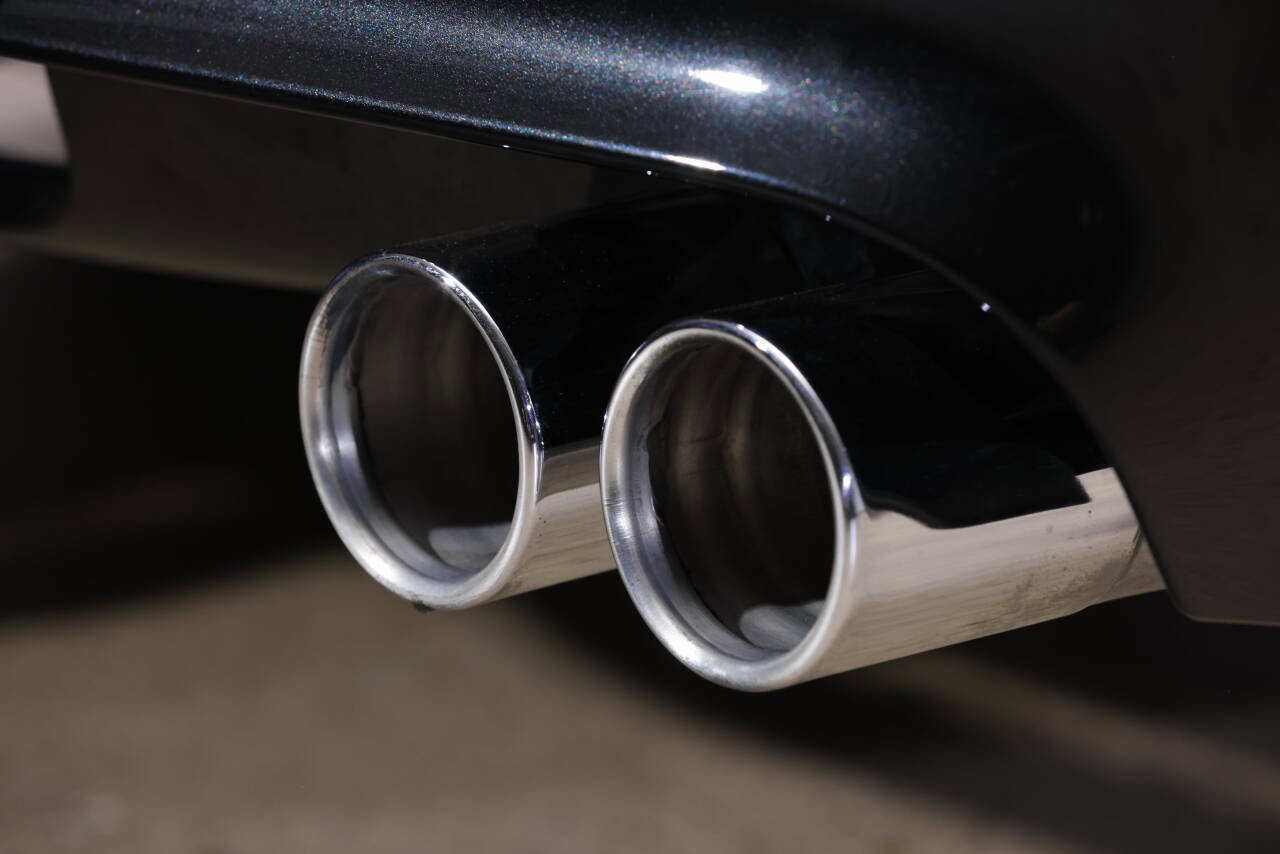 Used 2006 BMW M5 image 50