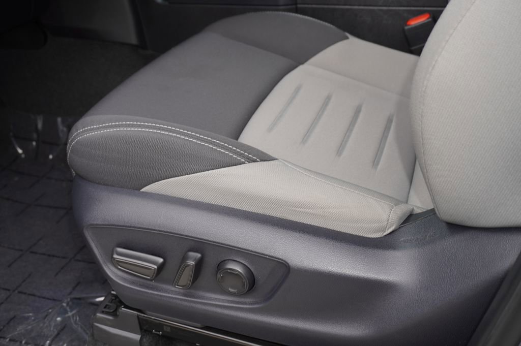 Certified 2024 Toyota Tacoma TRD Sport w/ TRD Sport Upgrade Package image 11