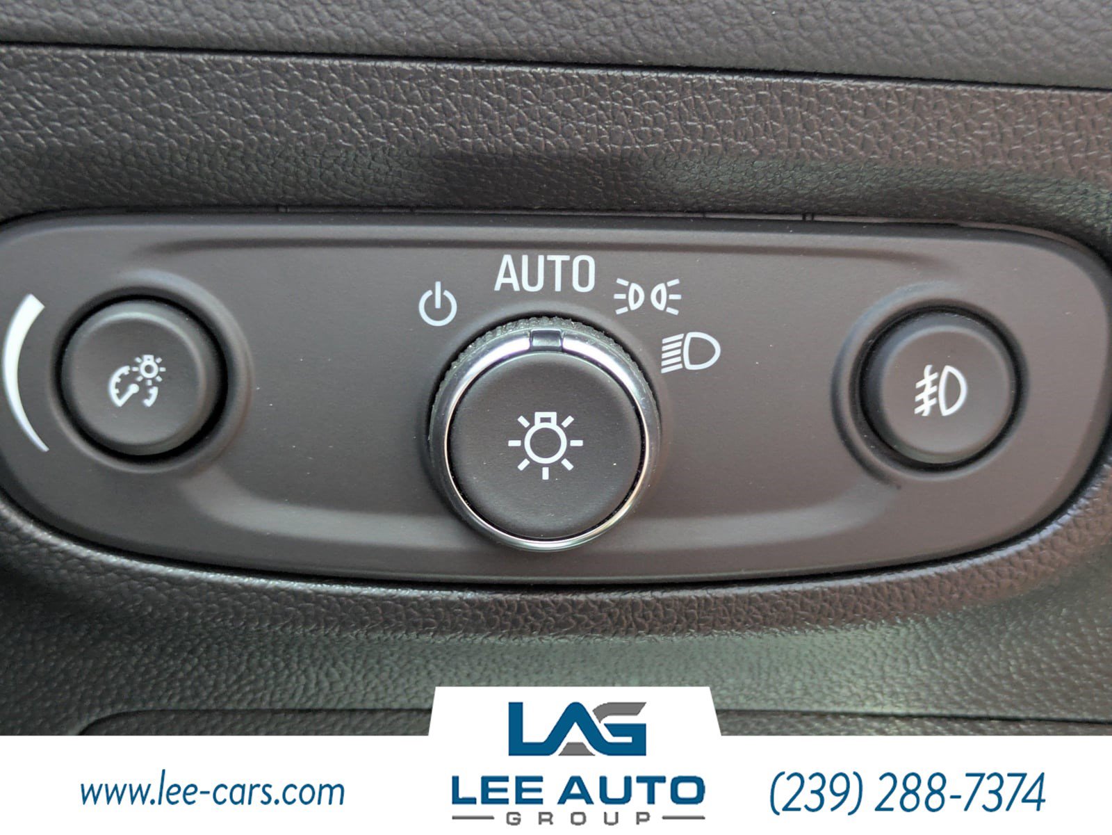 Used 2023 Buick Encore GX Select w/ Sport Touring Package FWD image 22