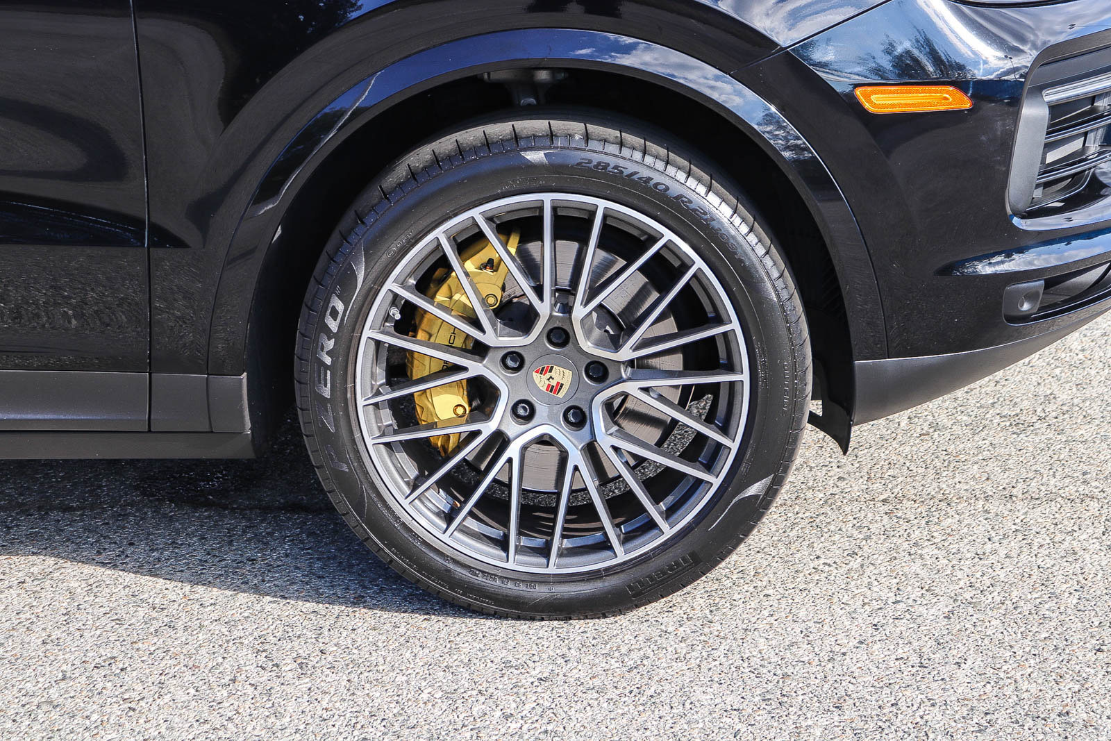 Used 2021 Porsche Cayenne Base image 12