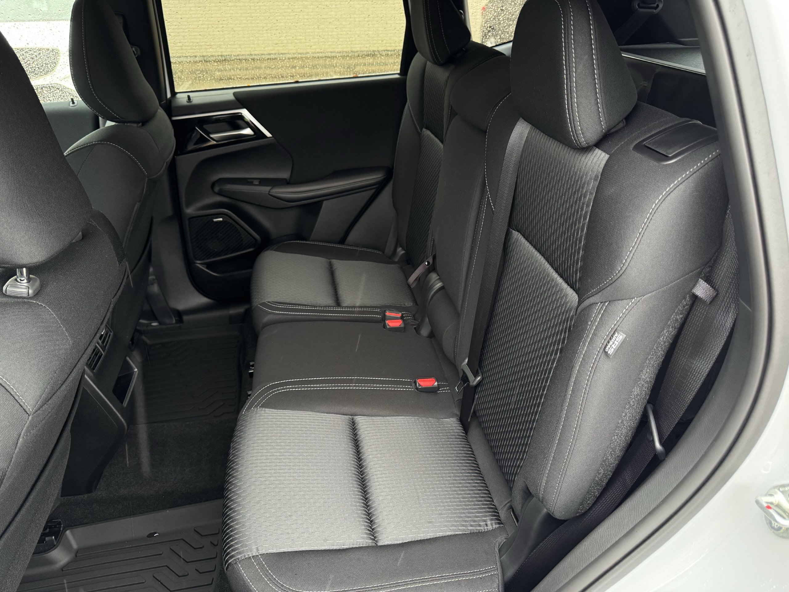 New 2026 Mitsubishi Outlander ES AWD/4WD image 24