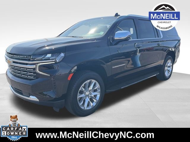 Used 2024 Chevrolet Suburban Premier w/ Premium Package 2 AWD/4WD image 3