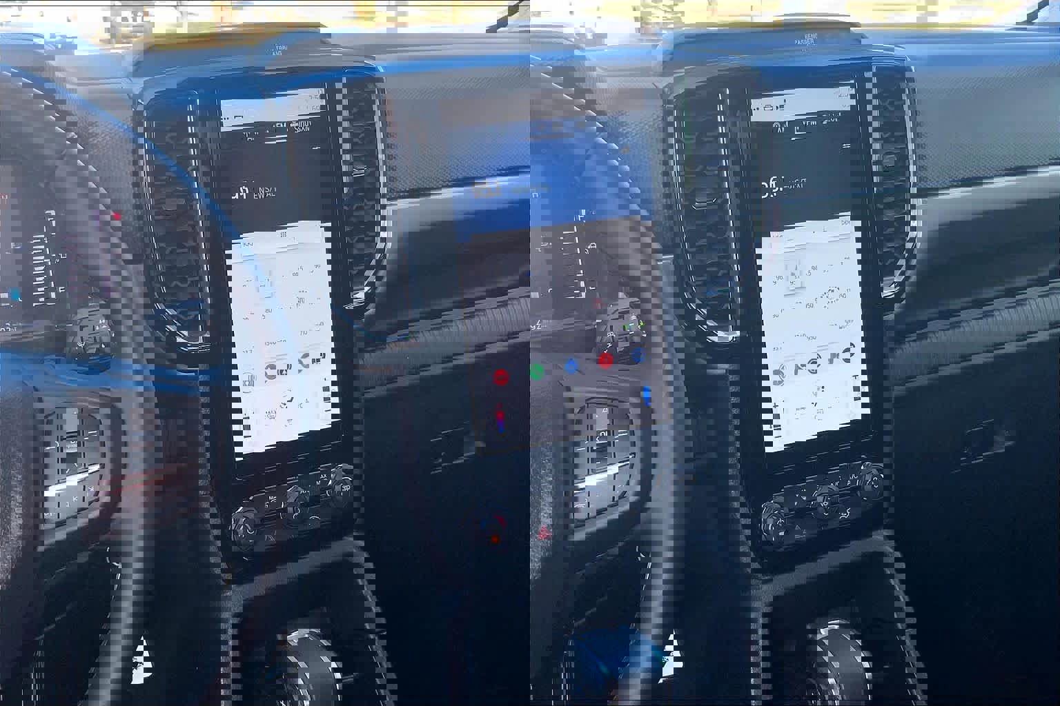 Used 2024 Ford Ranger XLT w/ Trailer Tow Package image 6