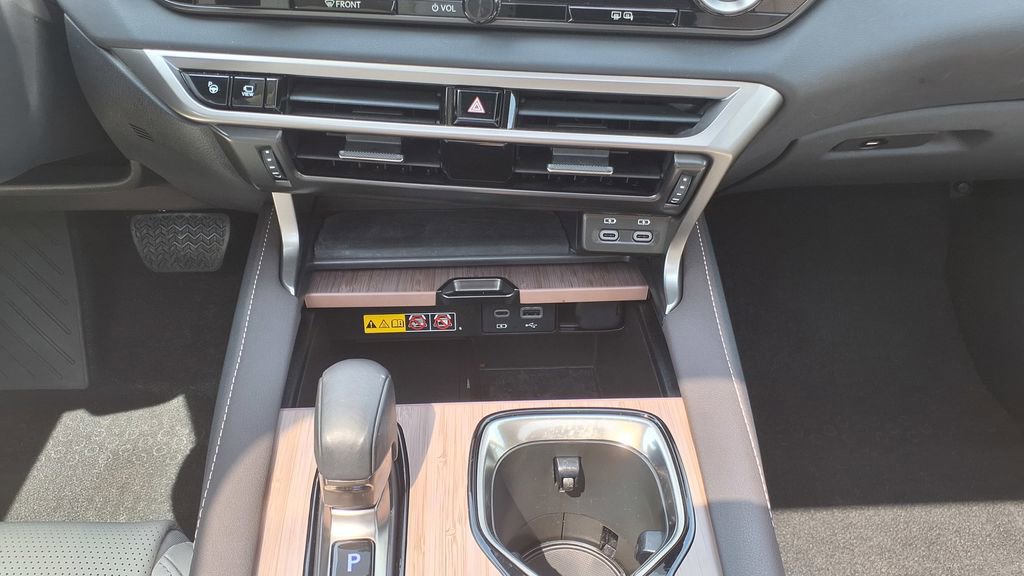 Used 2023 Lexus RX 350 FWD w/ Accessory Package (Z1) image 25