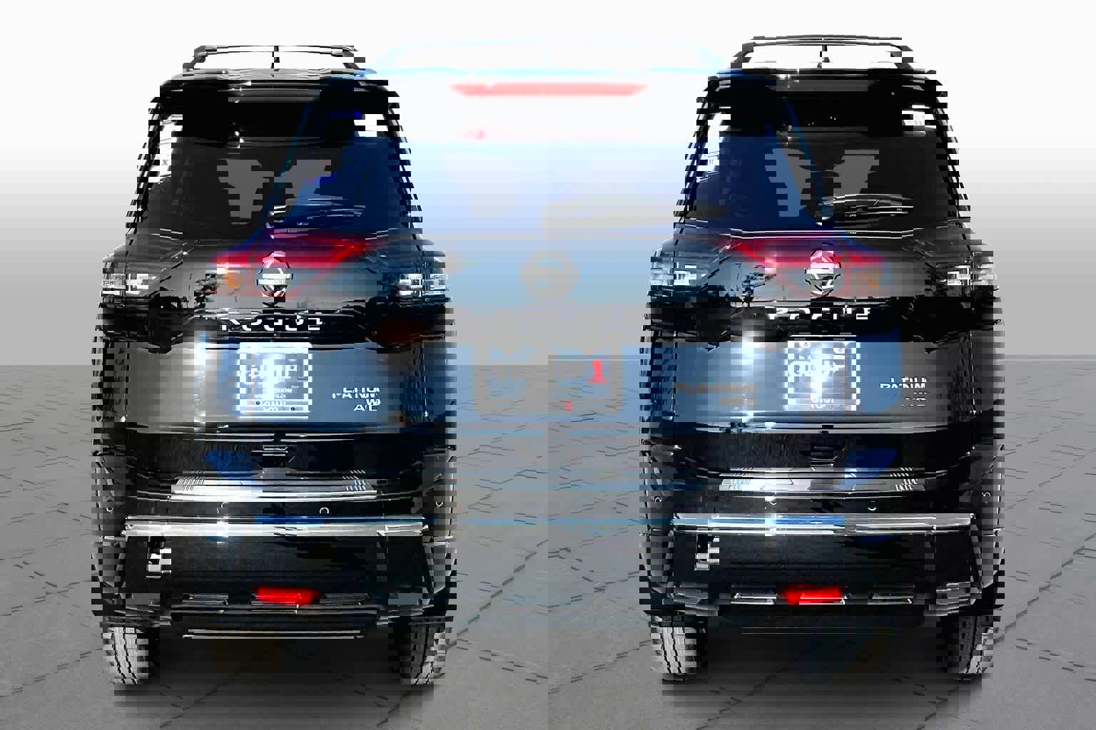 New 2026 Nissan Rogue Platinum w/ Platinum Premium Package image 4