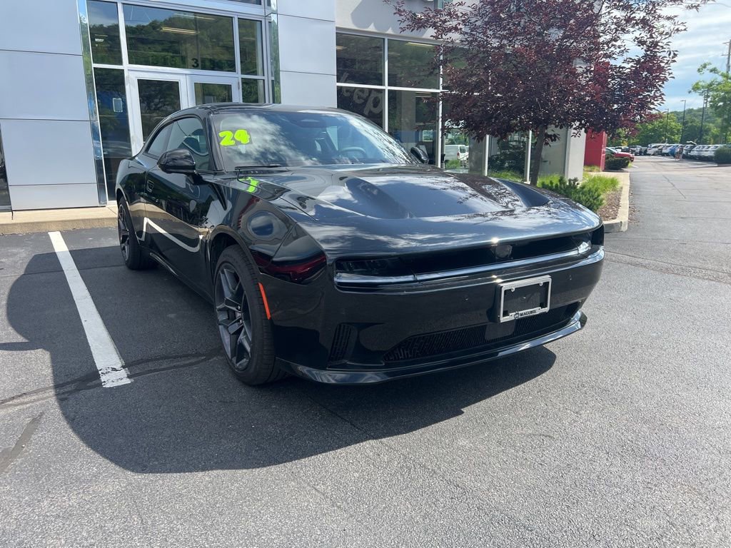 New 2024 Dodge Charger R/T w/ Plus Group image 7