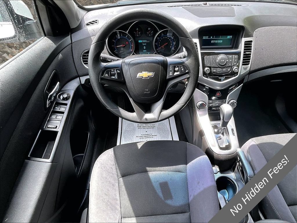 Used 2015 Chevrolet Cruze LT FWD image 5