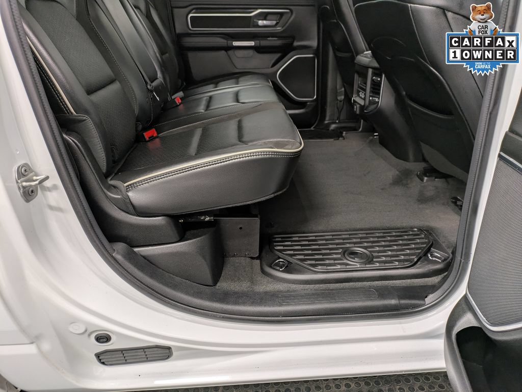 Used 2023 RAM 1500 Laramie AWD/4WD image 27