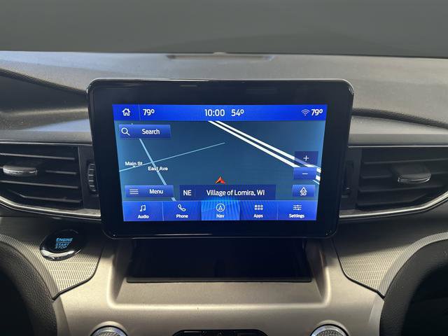 Used 2022 Ford Explorer XLT w/ Equipment Group 202A image 13