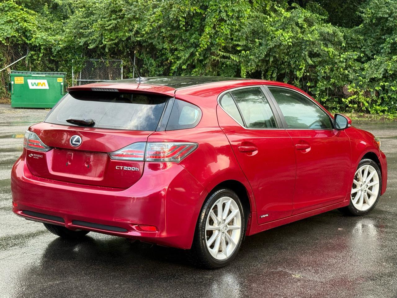 Used 2011 Lexus CT 200h Premium w/ Premium Audio Pkg FWD image 4