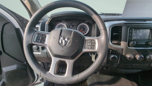 Used 2021 RAM 1500 Classic SLT AWD/4WD image 13