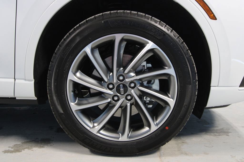 Used 2026 Lincoln Corsair Grand Touring image 35