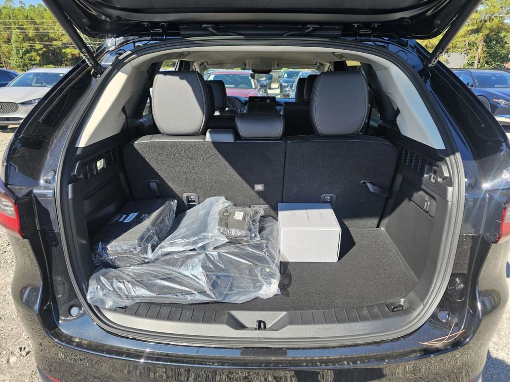New 2025 MAZDA CX-90 3.3 Turbo w/ Select Package image 9