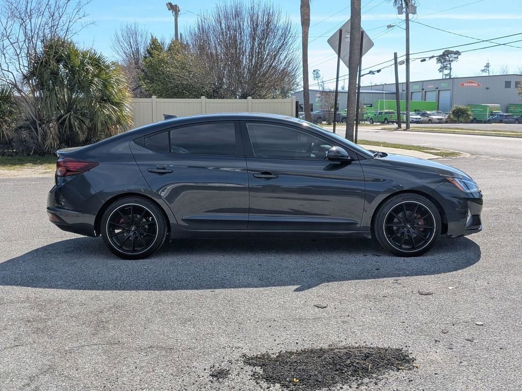 Used 2020 Hyundai Elantra SEL image 4