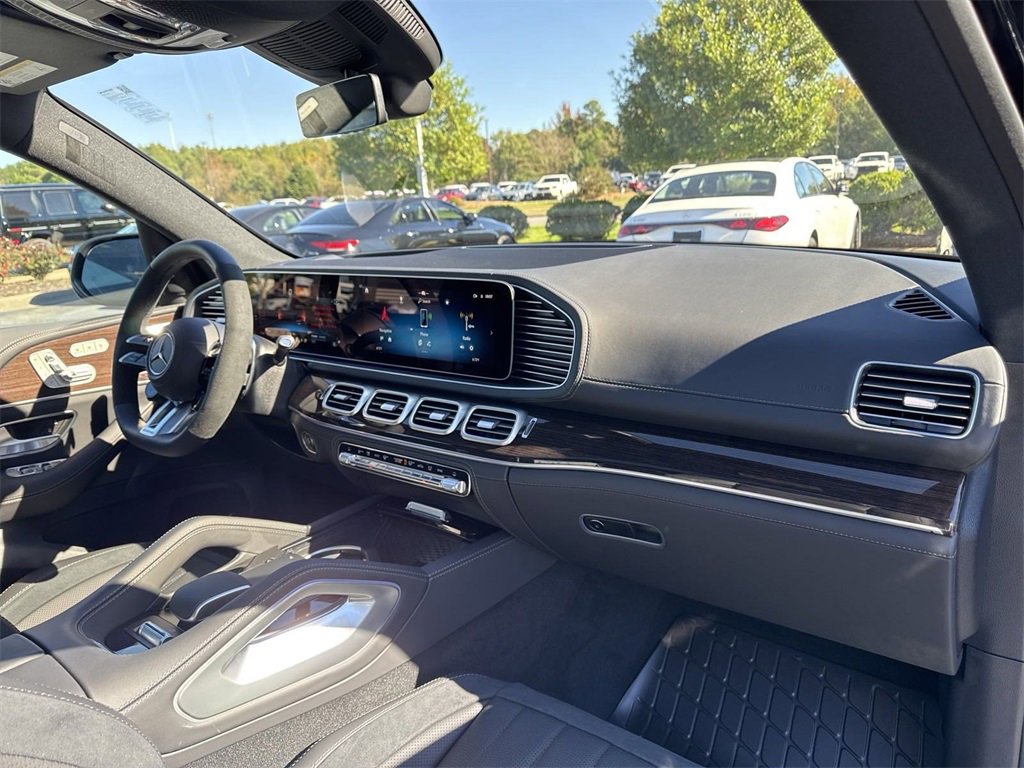 New 2025 Mercedes-Benz GLE 53 AMG 4MATIC image 21