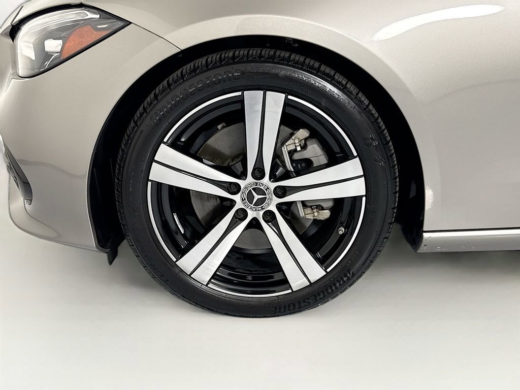Certified 2022 Mercedes-Benz C 300 4MATIC Sedan image 31