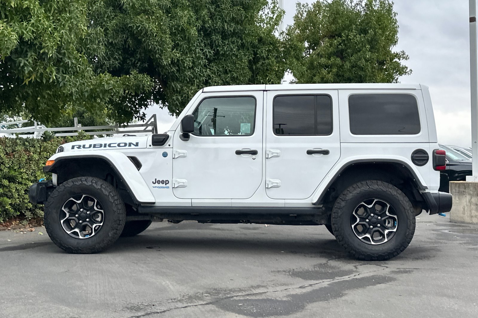 Used 2021 Jeep Wrangler Unlimited Rubicon 4xe image 7