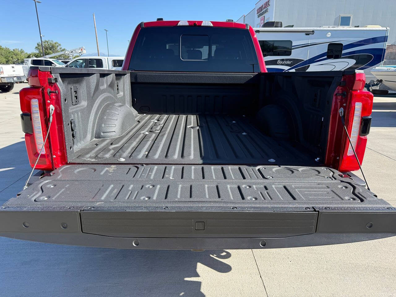 Used 2024 Ford F350 King Ranch AWD/4WD image 11