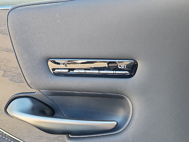 Used 2021 Lexus LS 500 AWD image 27