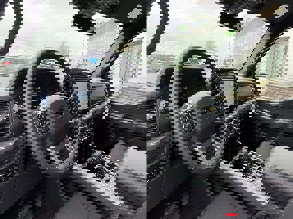 New 2026 Ford F150 XLT image 9