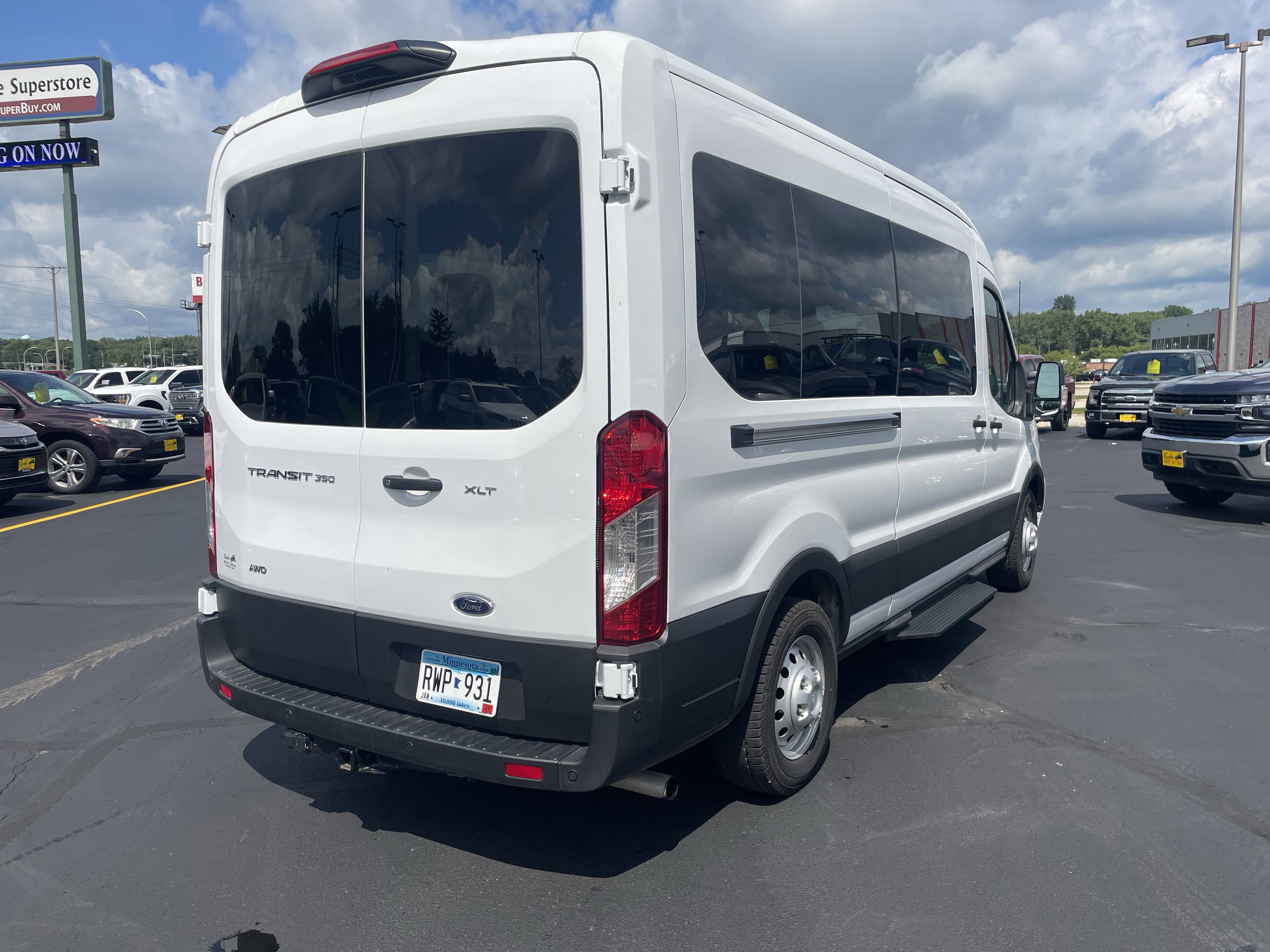Used 2024 Ford Transit 350 XLT image 5
