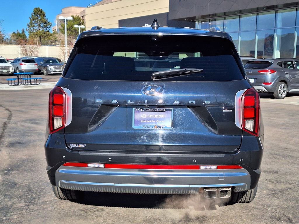 Used 2023 Hyundai Palisade Calligraphy image 3