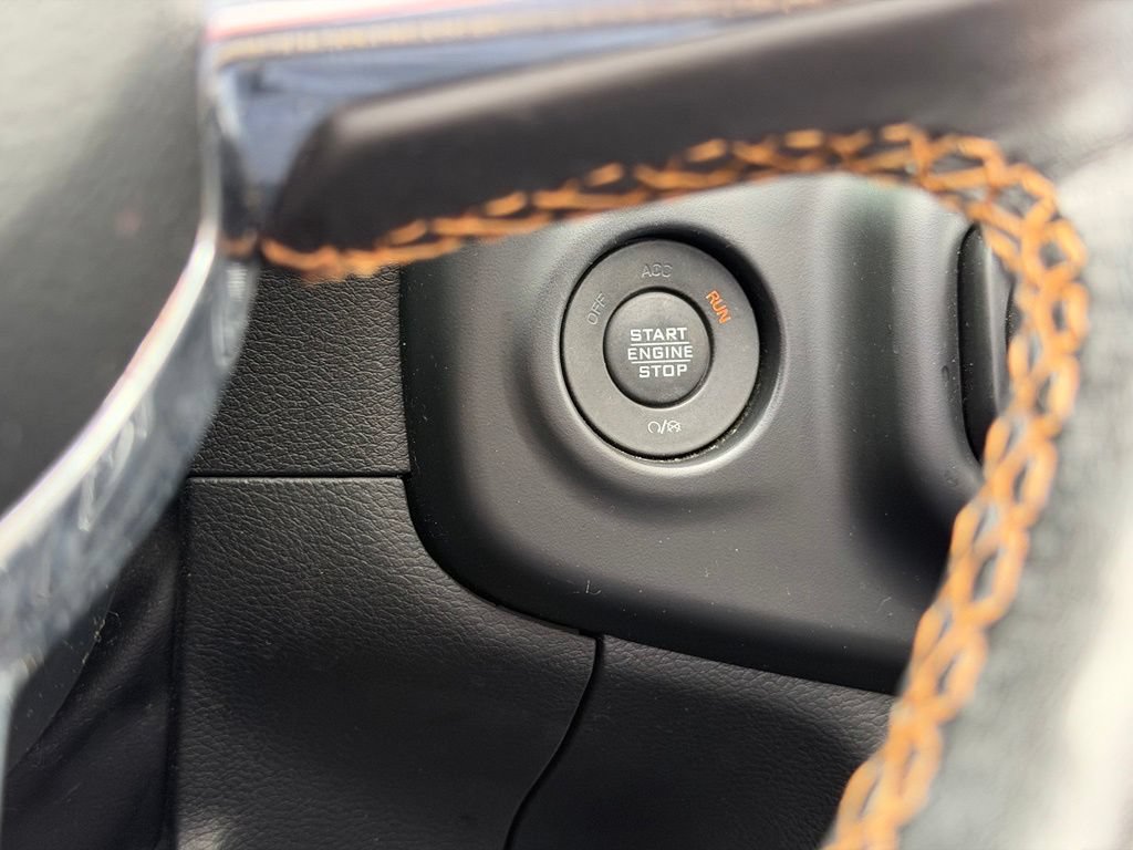 Used 2022 Jeep Wrangler Unlimited Sahara AWD/4WD image 20