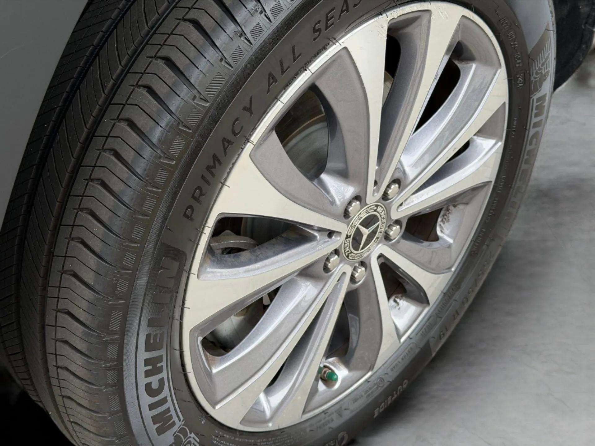 Used 2023 Mercedes-Benz GLE 450 4MATIC image 52